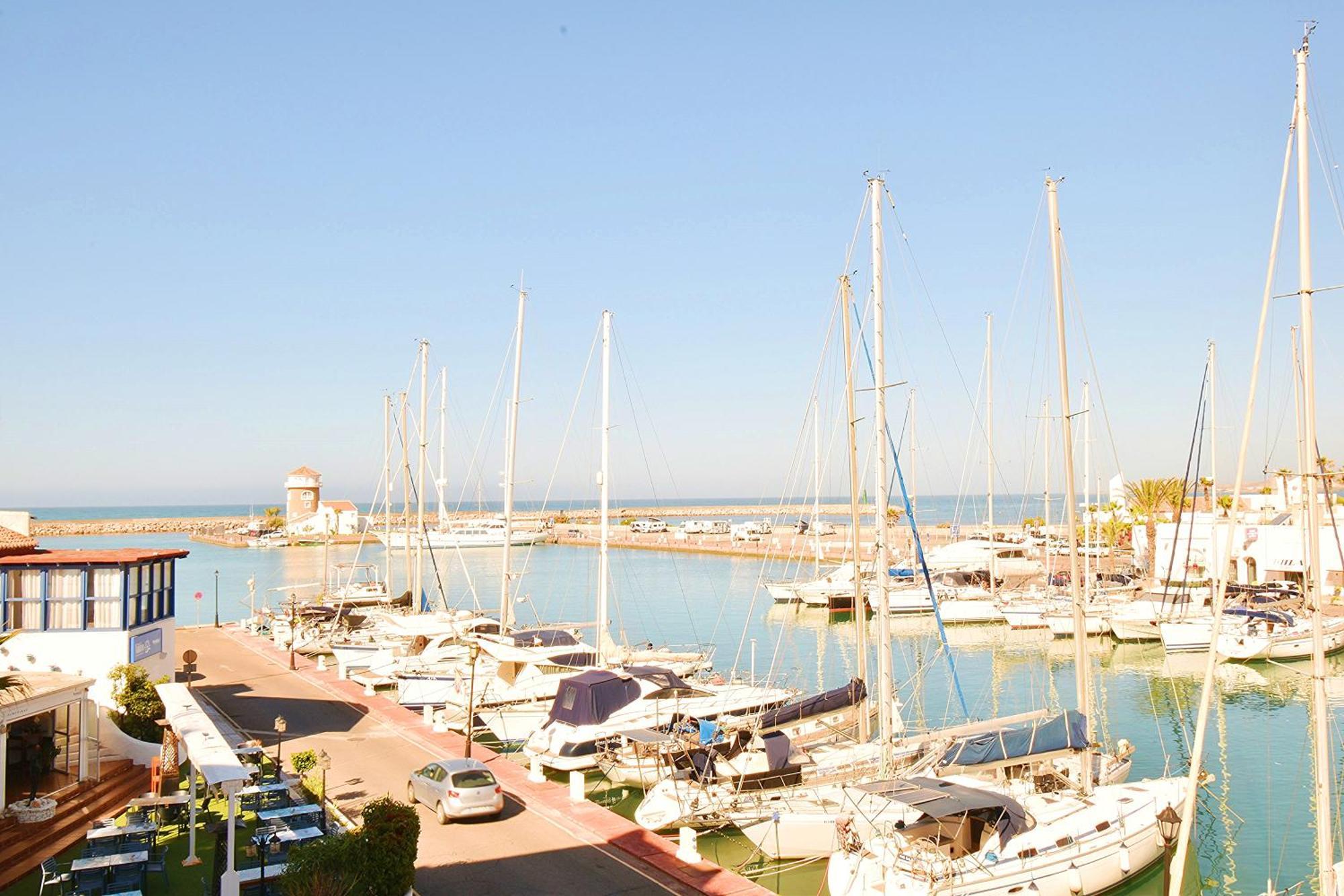 Expoholidays - Galeon Puerto Deportivo Almerimar Extérieur photo